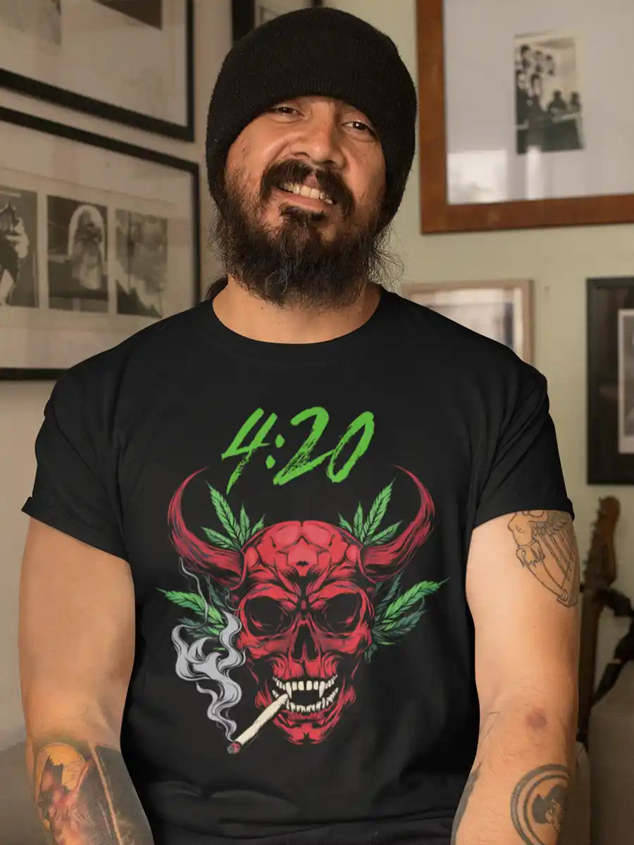 420 - Men's Black Cotton T-Shirt